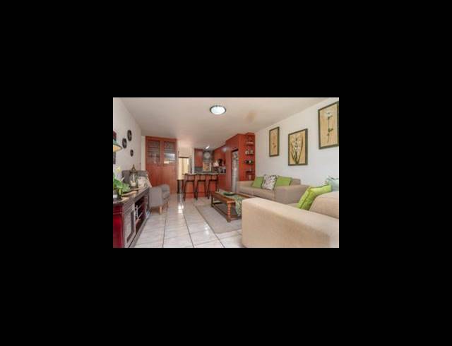 3 BEDROOM TOWNHOUSE FOR SALE IN BRACKENDOWNS